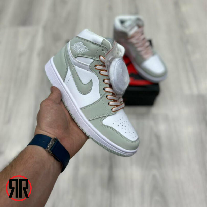 کتونی زنانه نایک Nike Air Jordan 1 High