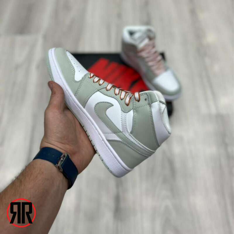 کتونی زنانه نایک Nike Air Jordan 1 High