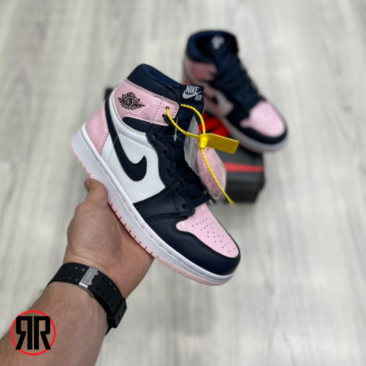 کتونی زنانه نایک Nike Air Jordan 1 High