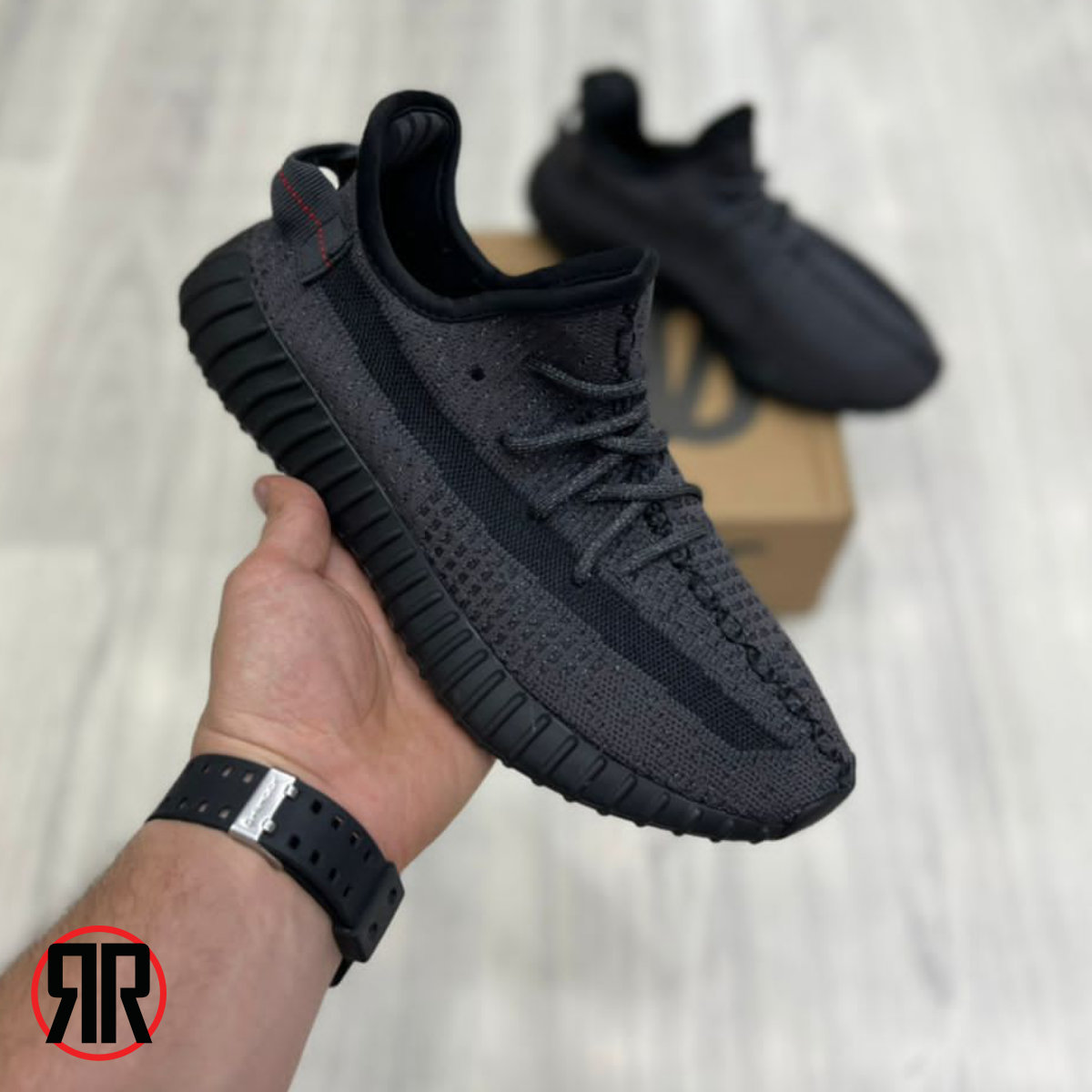 کتونی مردانه آدیداس Adidas Yeezy 350 V2