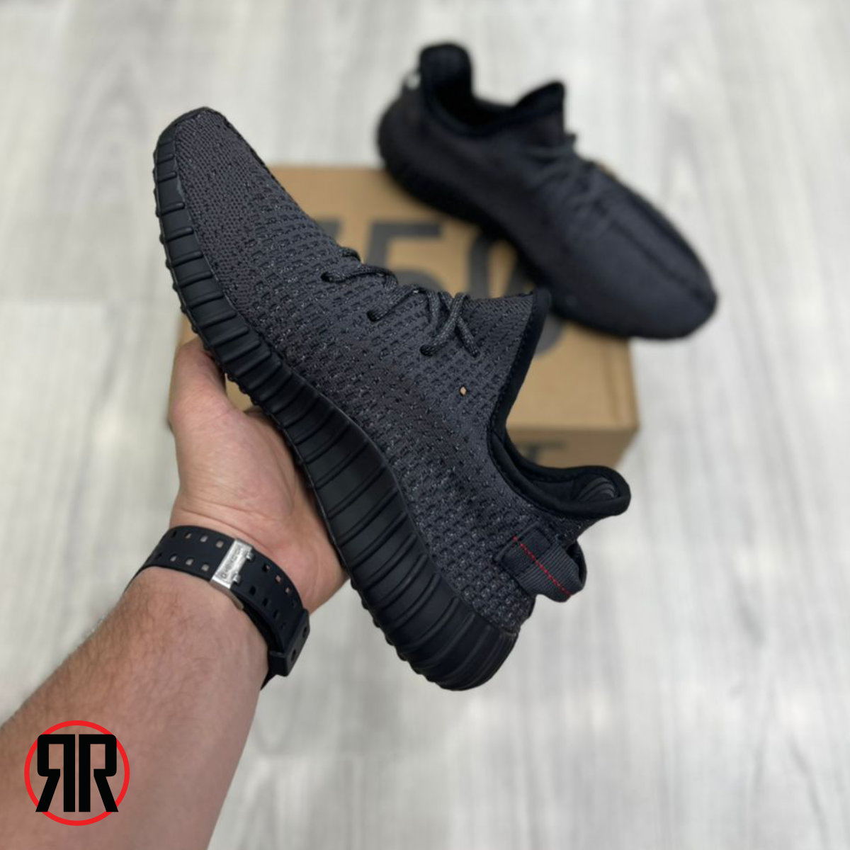 کتونی مردانه آدیداس Adidas Yeezy 350 V2