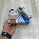 کتونی زنانه آدیداس Adidas Retropy E5