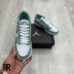 کتونی زنانه نایک Nike Air Jordan 1 Low