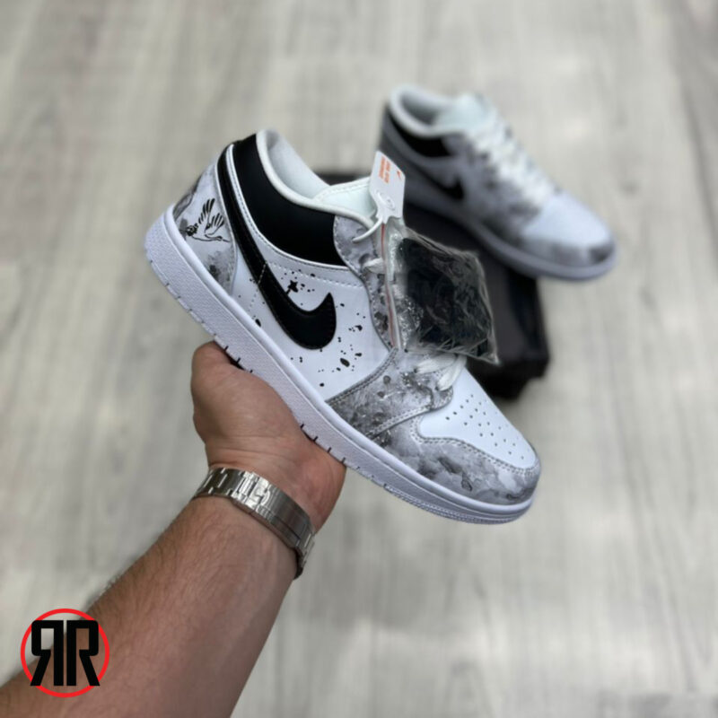 کتونی زنانه نایک Nike Air Jordan 1 Low