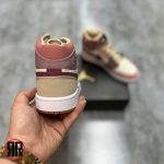 کتونی زنانه نایک Nike Air Jordan 1 High