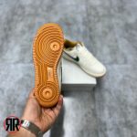 کتونی نایک ایر فورس 1 ( Nike Air Force 1 )