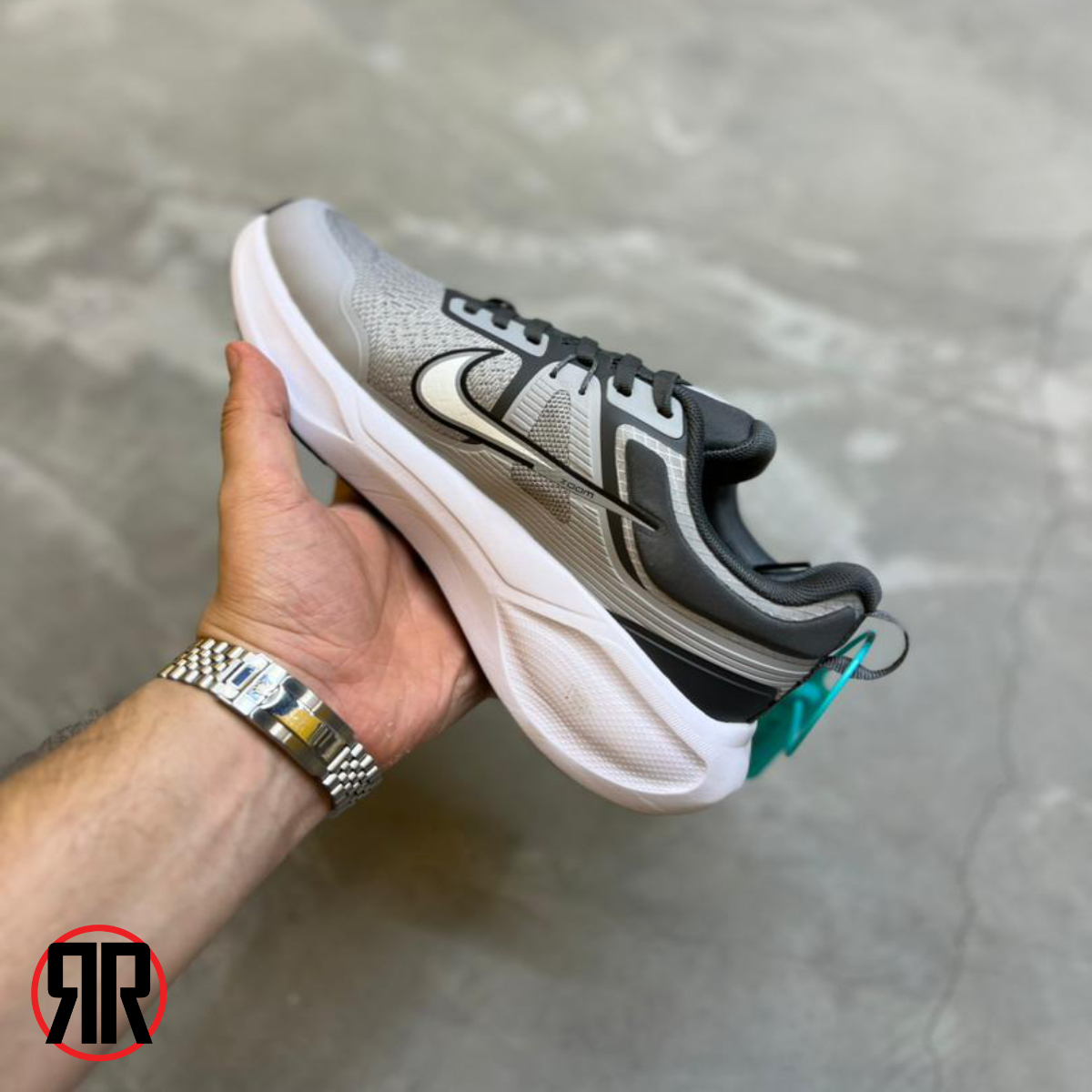 nike air zoom winflo light gray 1