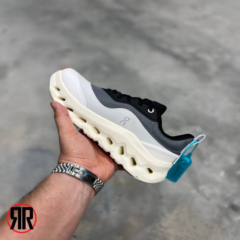 کتونی آن رانینگ QC لووه-2